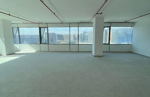 BORSA KULE’DE 151 M2 NET KİRALIK BALKONLU ATÖLYE