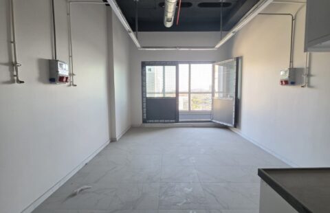 ELMAS KULE B BLOK’TA 45 M2 NET KİRALIK YAPILI BALKONLU ATÖLYE