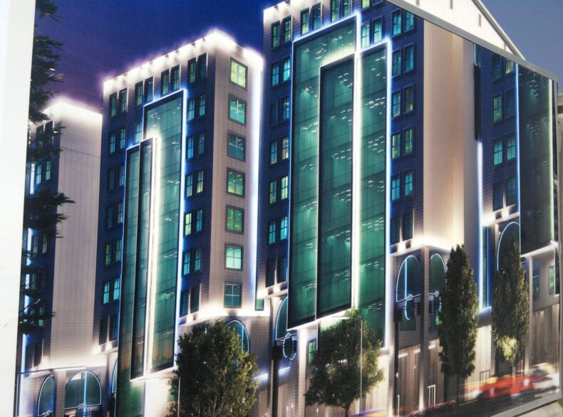 İSTANBUL VİZYON PARK PLAZALARDA 141 M2 NET ÇOK FERAH YAPILI OFİS