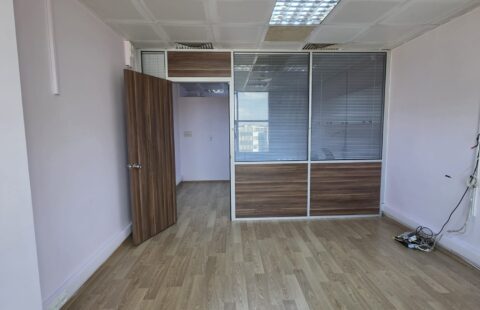 VİZYON PARK 5.PLAZA DA 40M2 NET BÖLMELİ OFİS
